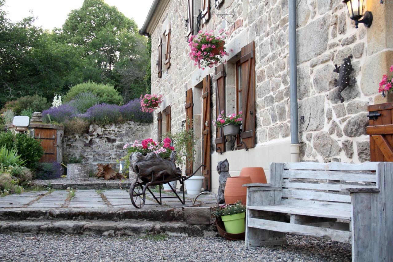 Bed and Breakfast La Belle Ame Saint-Priest-des-Champs Exteriér fotografie